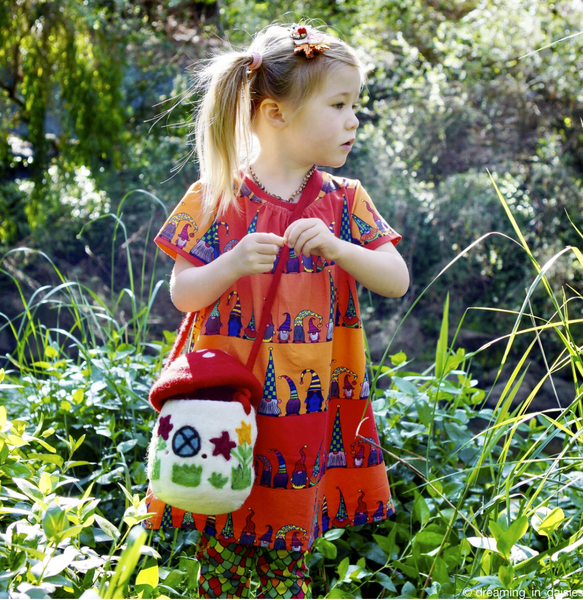 Felt Mushroom_Toadstool Bag - Premium and Unique gift bag, felttoy, fingerpuppet, handmade, kidsbag, taratreasures, toddler Pretend Play from Taratreasures - Shop now at AU family concept store Mommy's Pouch